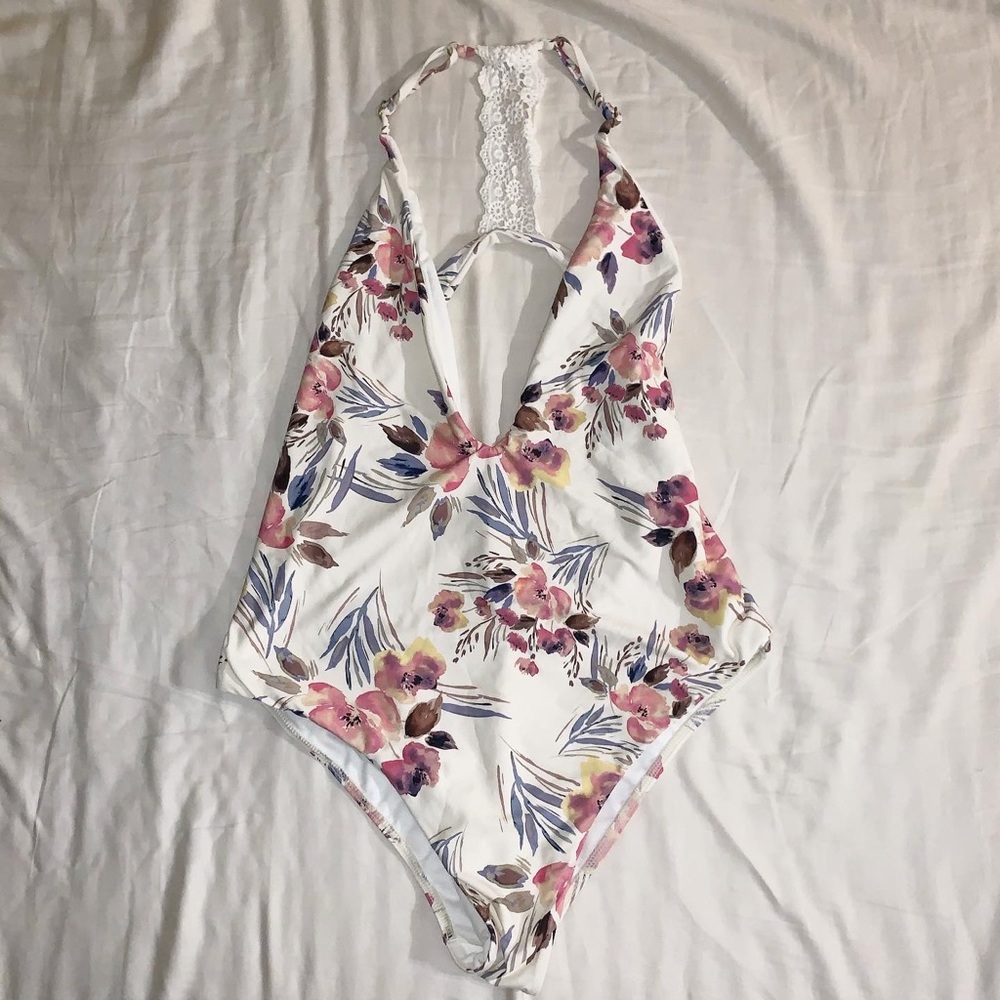 Billabong floral one piece